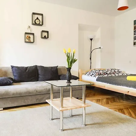 Jozefa Apartment *